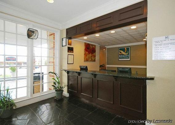 Greenville Inn & Suites Interno foto