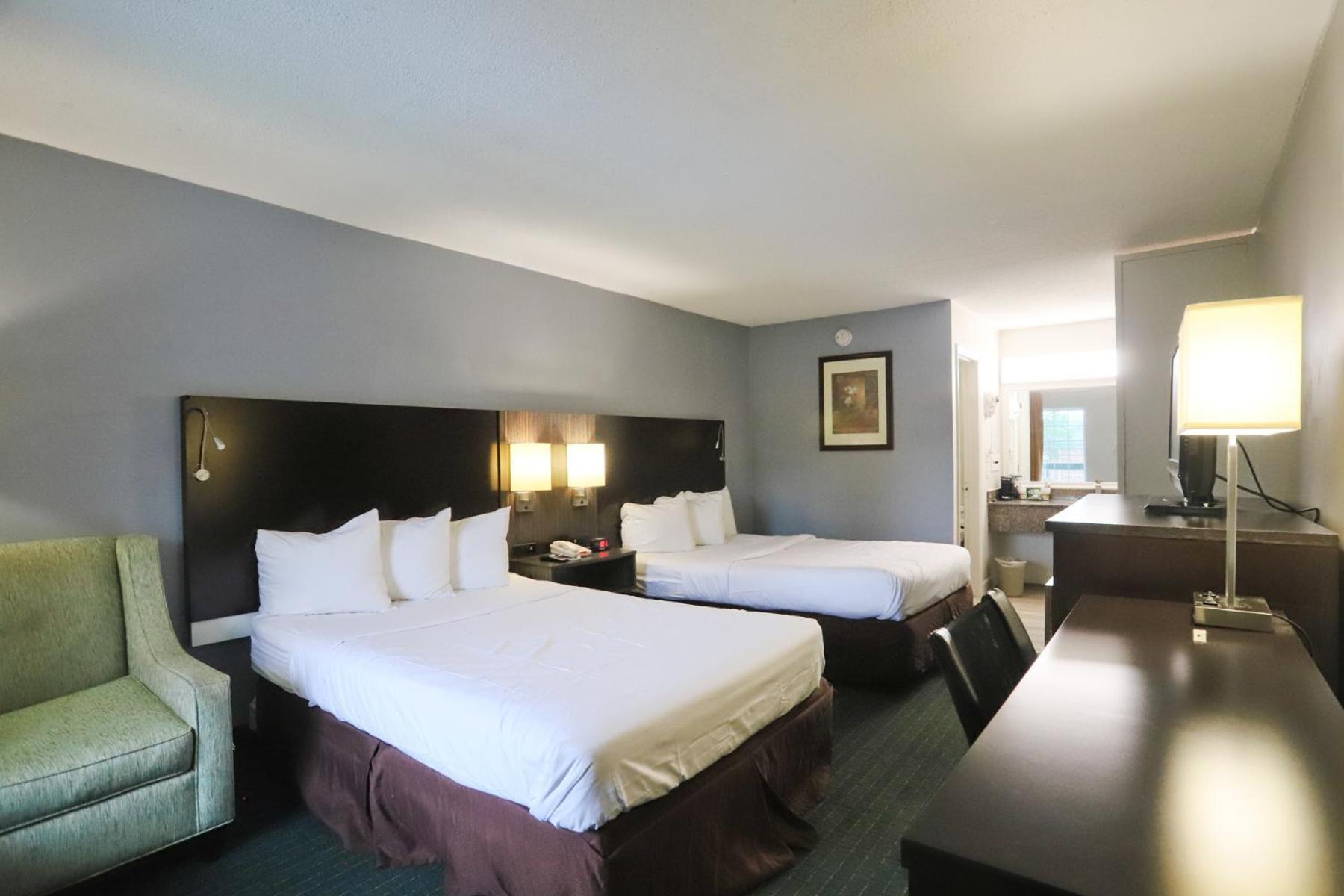 Greenville Inn & Suites Esterno foto