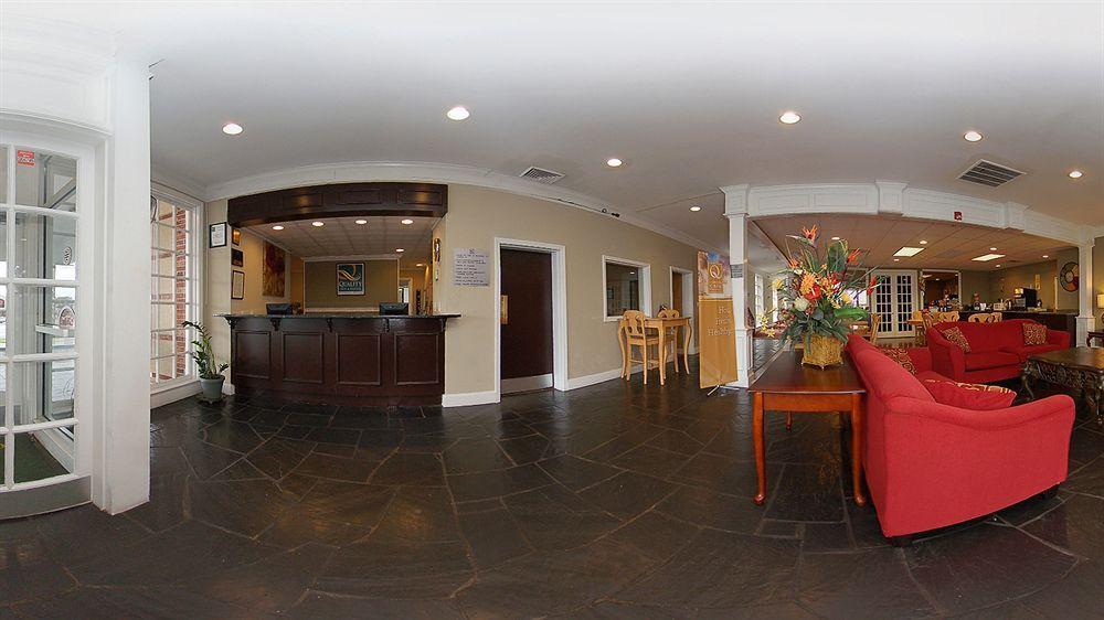 Greenville Inn & Suites Esterno foto