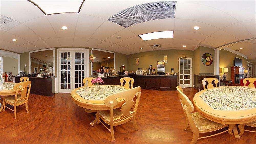 Greenville Inn & Suites Esterno foto
